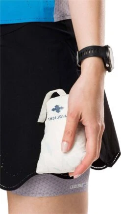 Raidlight Windproof Jacket Hyperlight Windproof White Women -Odlo Fashion Shop 12501285d65377e92ce81.10681017