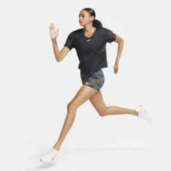 Nike Aeroswift Kenya Shorts Gray Women 11 Nike Aeroswift Kenya Shorts Gray Women -Odlo Fashion Shop 160481160f6d9028a3c82.22396439