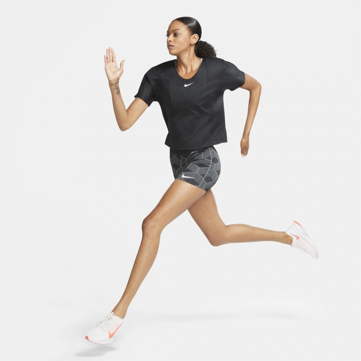 Nike Aeroswift Kenya Shorts Gray Women 7 Nike Aeroswift Kenya Shorts Gray Women - Image 5