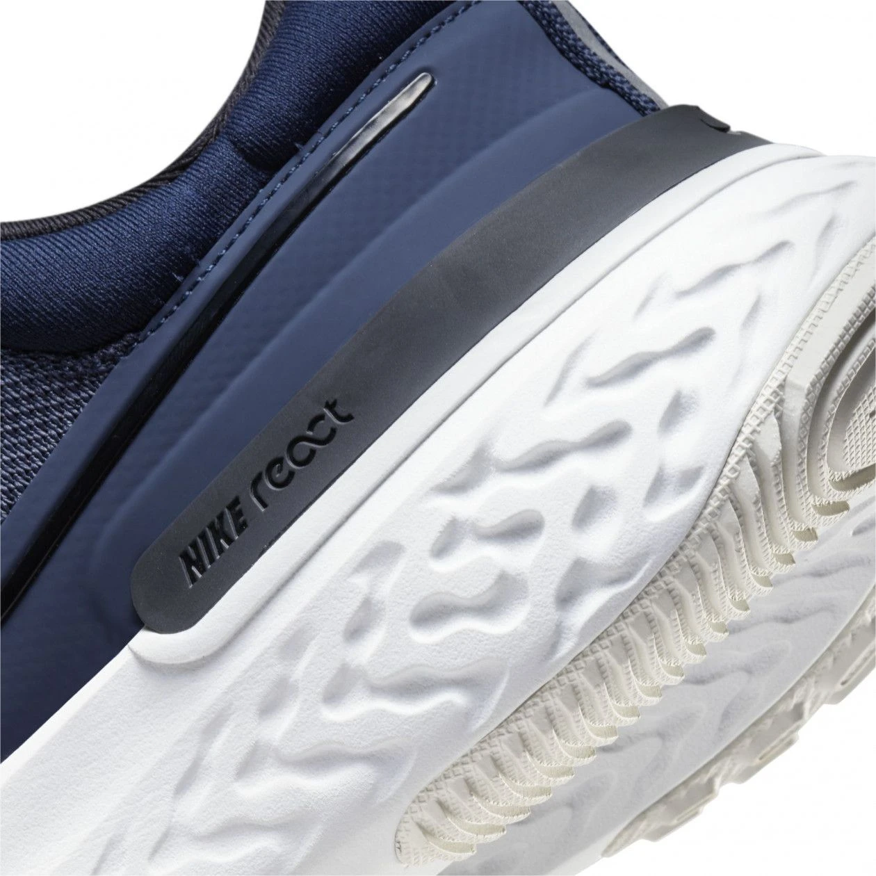Nike React Miler 2 Blue / White Running Shoes 8 Nike React Miler 2 Blue / White Running Shoes - Image 6