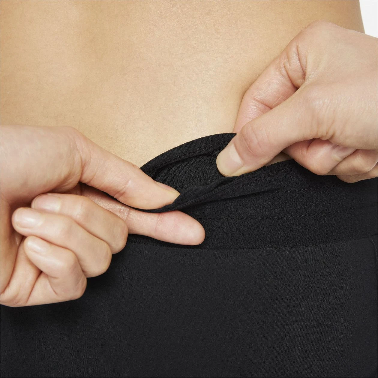 Nike Tempo Luxe Shorts Black Women 7 Nike Tempo Luxe Shorts Black Women - Image 5