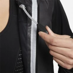 Nike Storm-Fit ADV Run Division Thermal Jacket Black Women -Odlo Fashion Shop 218537261bb29bd55aef4.92835191